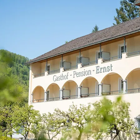 Hotel - Ernst