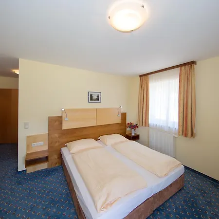 - Ernst Hotel Untermuhl