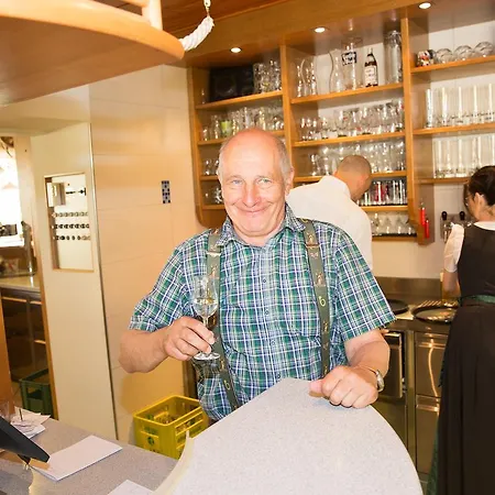 - Ernst Ξενοδοχείο Untermuhl