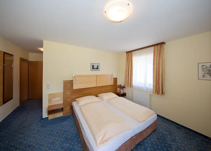 - Ernst Hotel Untermuhl