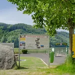 - Ernst Hotel