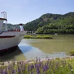 Hotel - Ernst 3*