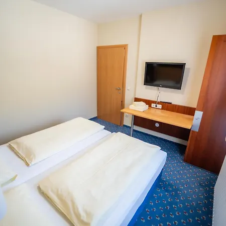 Hotel - Ernst